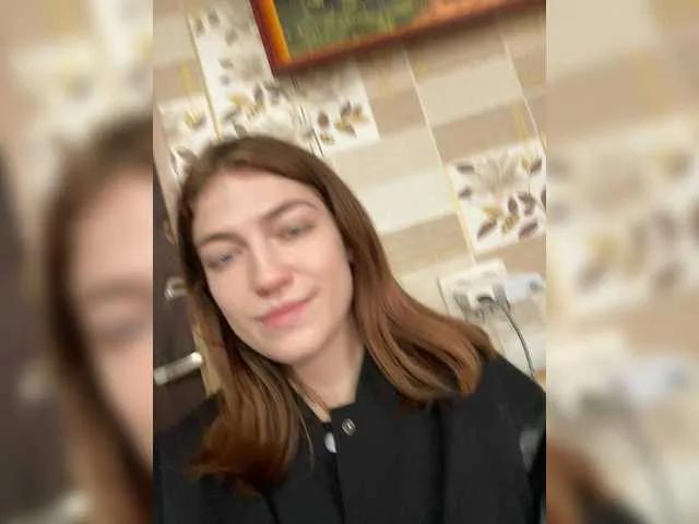 Alinagilberd03 on BongaCams