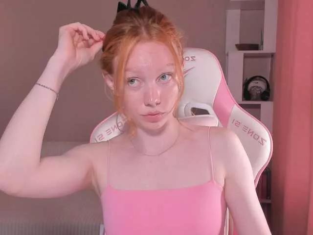 Foxxii on BongaCams 