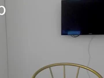 amy1_1 — hello pvt open Goal: doggy #blonde #longhair #skinny #teen #18 - Next Goal: change into a pink swimsuit