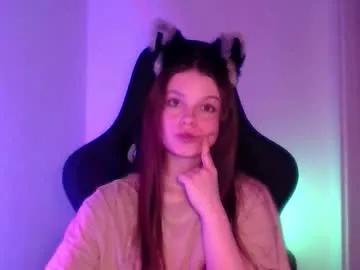 astradream_ — Welcome to my cozy world ^_^ #new #nonude #longhair  #cute #naturalbeauty