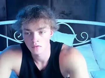chase_muscular — GOAL: Take of boxers [469 tokens remaining] Welcome to my room! Hi everyone!!! #18 #new #muscle #young #feet