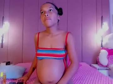 everly_smitth on Chaturbate 