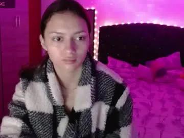 holy_juli2 — shoow bobbs [200 tokens left] lets have some fun together :) #feet #daddy #natural  #latina #lovense