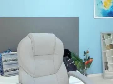 kylie_reyes — GOAL: Slap boobs [0 tokens remaining] Welcome to my room! My body is your gift tonight ... Develop me slowly! #bigboobs #bbw #bigtits #hairy #natural
