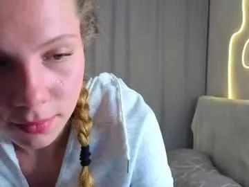 maritzastitt — goal:Tease my sexy nipples under my bra  Hi! My name is Molly, I'm #18 y.o., #teen and #bigboobs girl. #shy #new [100 tokens remaining]