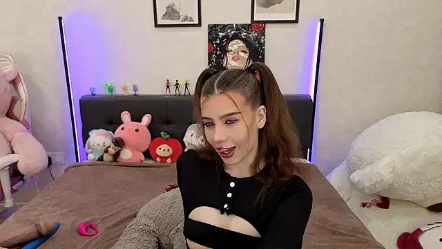 dolly_ll on StripChat 