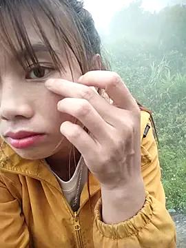 Dung-Thao19 — take off your bra