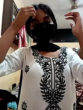 Hotty_Muskaan — please  help me buy  a laptop