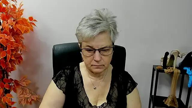 IrisDream — Freechat on StripChat