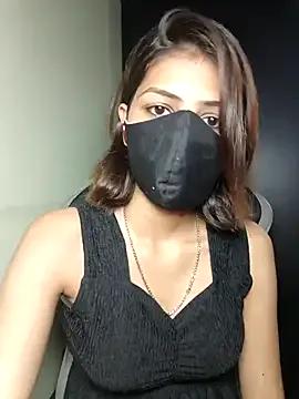 Isha_Sax — Full naked tease