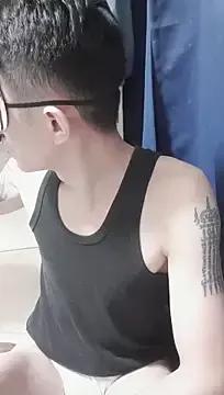 JJjing on StripChat 