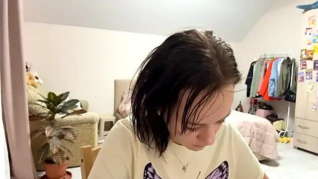 KellySayli on StripChat 