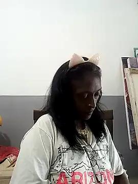 mamakarma1403 on StripChat 