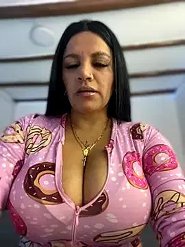 Milff_parkerrr — Freechat on StripChat