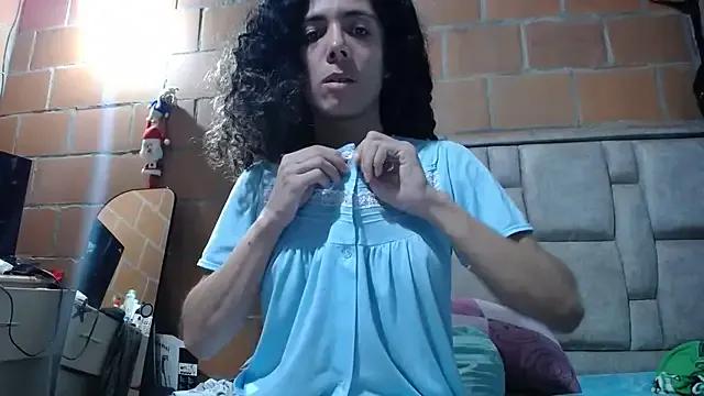Nadia_Monroe — let's get naughty and horny