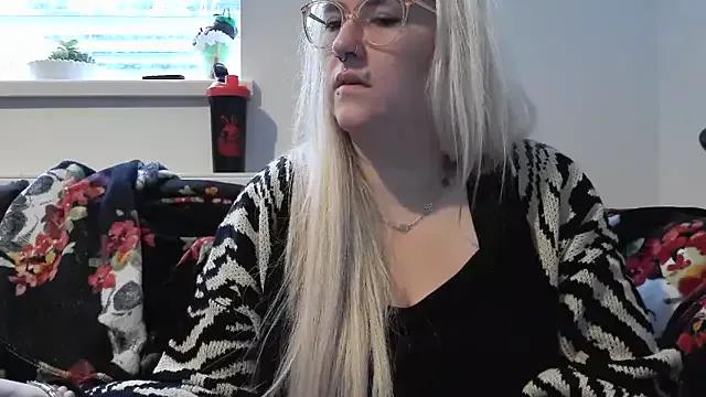 Sizzling_Indie36 — show boobs