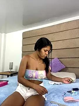 susan_elliot — I am fascinated by your nice body