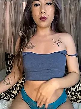 Tiff_Doll on StripChat 
