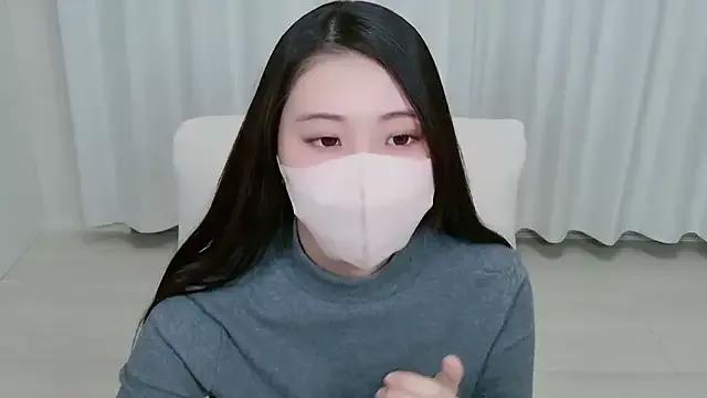 yuki_room — Freechat on StripChat